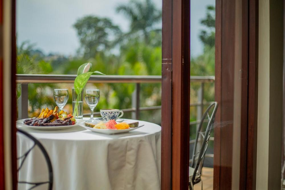 Humura Resorts Kampala Exterior photo
