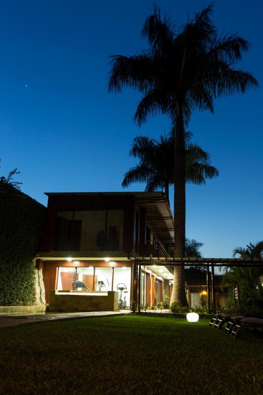 Humura Resorts Kampala Exterior photo